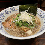 一麺生 - 背油醤油らーめん