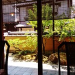 Kagizen Yoshifusa - 店内からの景色～！！本店よりも趣があるかも～♪(^o^)丿