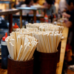 立飲み たきおか - 割り箸いっぱいだなぁ。。。