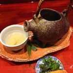 草喰 なかひがし - 若筍の土瓶蒸し