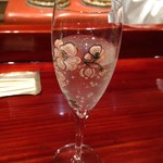 草喰 なかひがし - 発砲水