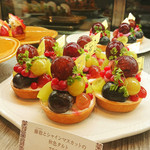 56598245 - 季節のタルト