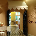 クイーン・アリス - 可愛いお店の入口