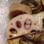 草喰 なかひがし - 蓮根の穴に豆