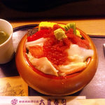 大豊寿司 - 生ちらし