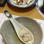 板 石山光一 - 出汁で熱を加えた後の徳島県天然ハモ