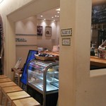 神戸屋シルフィー - 店舗外観