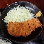 とんかつ丸正 - ランチタイムとんかつ定食680円／平成28年9月