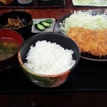 とんかつ丸正 - ランチタイムとんかつ定食680円／平成28年9月