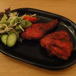 ヒマールチュリ - タンドリーチキン（２Ｐ）680円