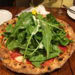 マルゲリータ、ルッコラ乗せ