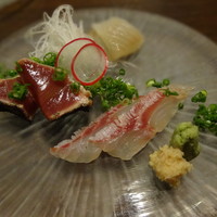 ゆうがた - 造り：真はた・かつお・すずき昆布〆
                