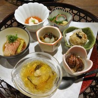 ゆうがた - 目移りしそうな八寸！