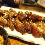 焼鳥居酒屋 まんぷくてい 串市 - 手羽先