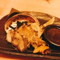 個室ふぐかに料理 磯笛 - アワビの残酷焼きというらしいです！
                  バター醤油で頂きました♡
                  アワビなんて滅多に食べないので何ともですが…美味しいですね(*^^*)