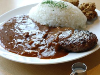 カフェ＆ゲームバー ことぶき - 欲張りハヤシ