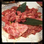 金海 - 金海のお気に入り焼肉盛合せ