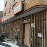 彩菜房き・き - 店舗前駐車場ございます。