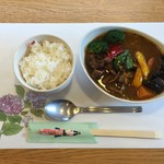彩菜房き・き - 手作りの箸置きが素敵です♪
スープカレー、500円です。