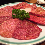 炭火焼肉 こうしん - カルビ＆ロース