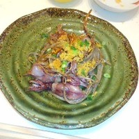 丸萬寿司 - ホタルイカのペペロンチーノ風蕎麦