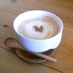 ハティフナット - 自家製プラリネ・ラテ（\630）