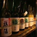 Sake Yashikigosso - 地酒、焼酎も充実！果実酒や梅酒も必見の品数です！