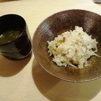 実伶 - ご飯と味噌汁