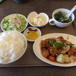 牡丹園 - 酢豚定食のライス大盛り