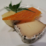 汀渚 ばさら邸 - チーズから焼きます