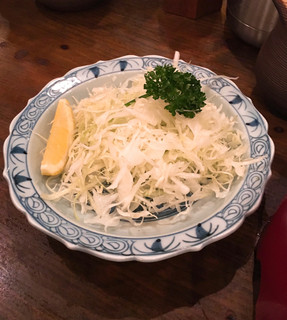 Katsugin - 別皿盛りのキャベツ
