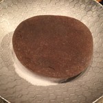 合歓のはな - この石を熱してお肉を焼きます。