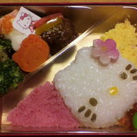 神田明神下 みやび 本店 - 銀座三越限定ハローキティ弁当