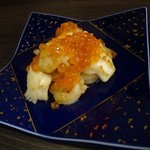 酒粋 醍醐 - ホタテとイカのバター焼きイクラ添え