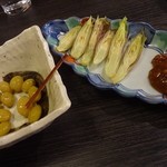 酒粋 醍醐 - 揚げ？銀杏と私の好物であるミョウガ焼きです。