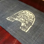 奈良 而今 - 鬼瓦ちょっと出っ歯( ,,ÒωÓ,, )