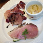 IL PINOLO LEVITA - 前菜／ホタテと白インゲンのスープ・ブリの炙り・特製生ハム