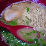 白龍 - ラーメンの麺・スープのアップ（2016.4）