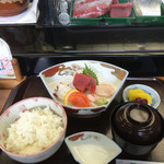 誠鮨 - 料理写真:刺身定食（800円）