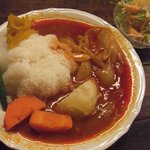 ホルモン焼 夏冬 - 唯一のﾗﾝﾁ「ﾁｷﾝｶﾚｰ(\800)」