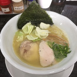 Ramen光鶏 - 鶏白湯塩ラーメン700円