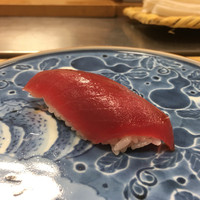 一心鮨 光洋 - 酢〆マグロ赤身 (タカシマヤ新宿店の大九州展「技信想伝12貫」5940円)