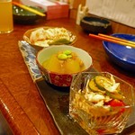 OKIRAKU - 立派なお通し-9
      またまた3品！