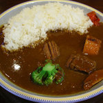 ビストロ・ヒロ - ヒロ特製カレーライス（ランチ：サラダ付）750円