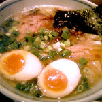 らあめん創房 えじそん - コテコテ白湯らぁめん（塩）