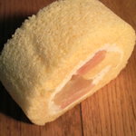 紅玉ロールケーキ