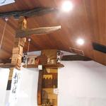 手打ち蕎麦 仙太郎 - 内観：天井は船底のイメージ？なカーブ