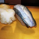 サムライフードスクエア　あじえもん - ―2016.9.29―
      小肌と貝の握り
      