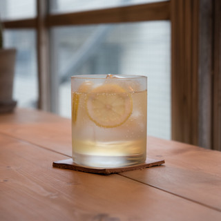 本の読める店 fuzkue_1