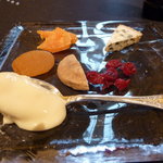 ガストロノミー ジョエル・ロブション - 2010年こんなに選んでしまった、チーズ達＾＾；